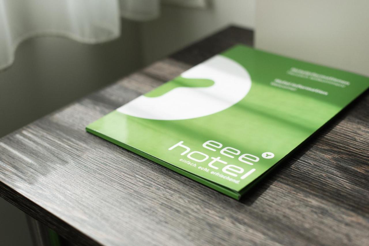 Eee Hotel Траун Екстер'єр фото